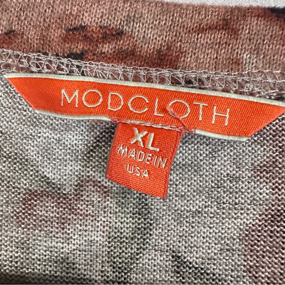 ModCloth Ruffle Recipient Floral Sweater XL - Picture 7 of 7